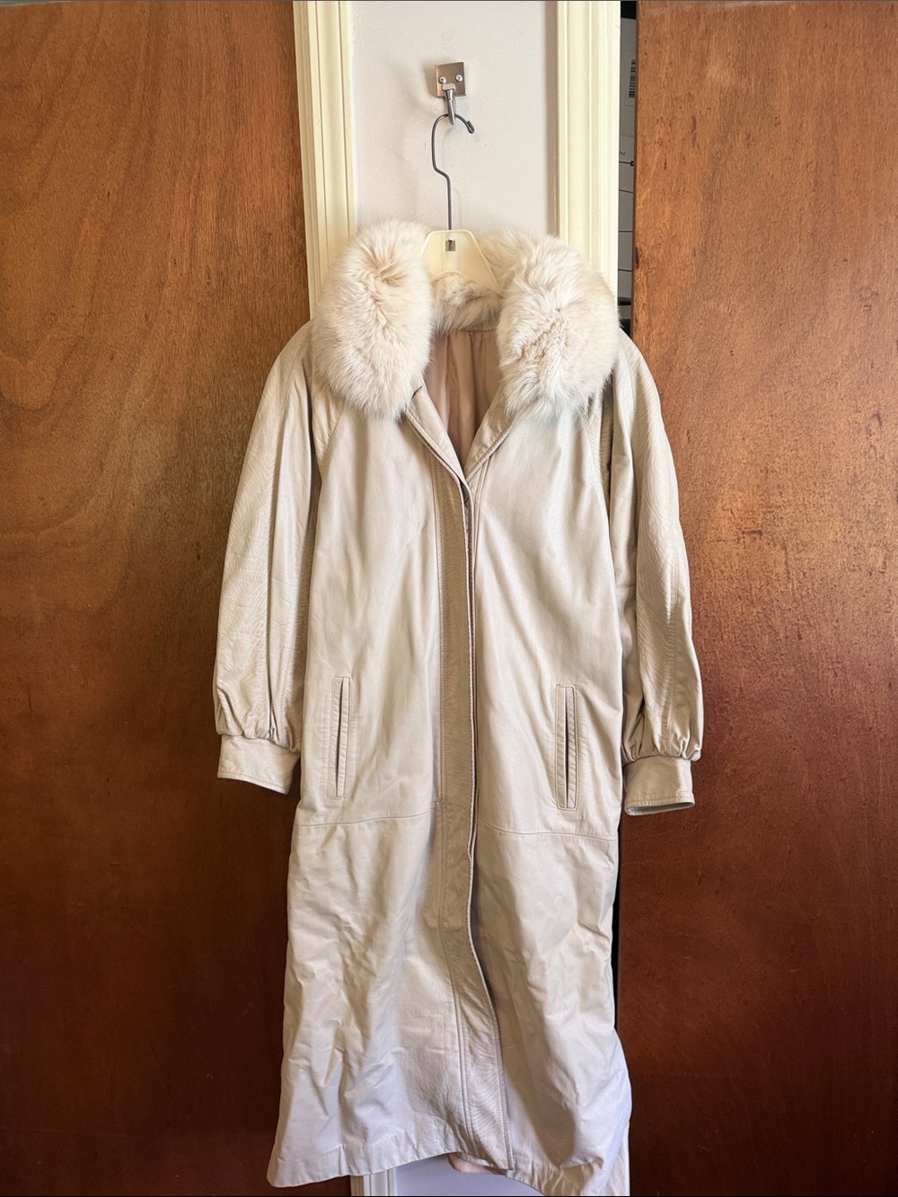 Women's Vintage Cream Long Leather Coat with Fur Collar